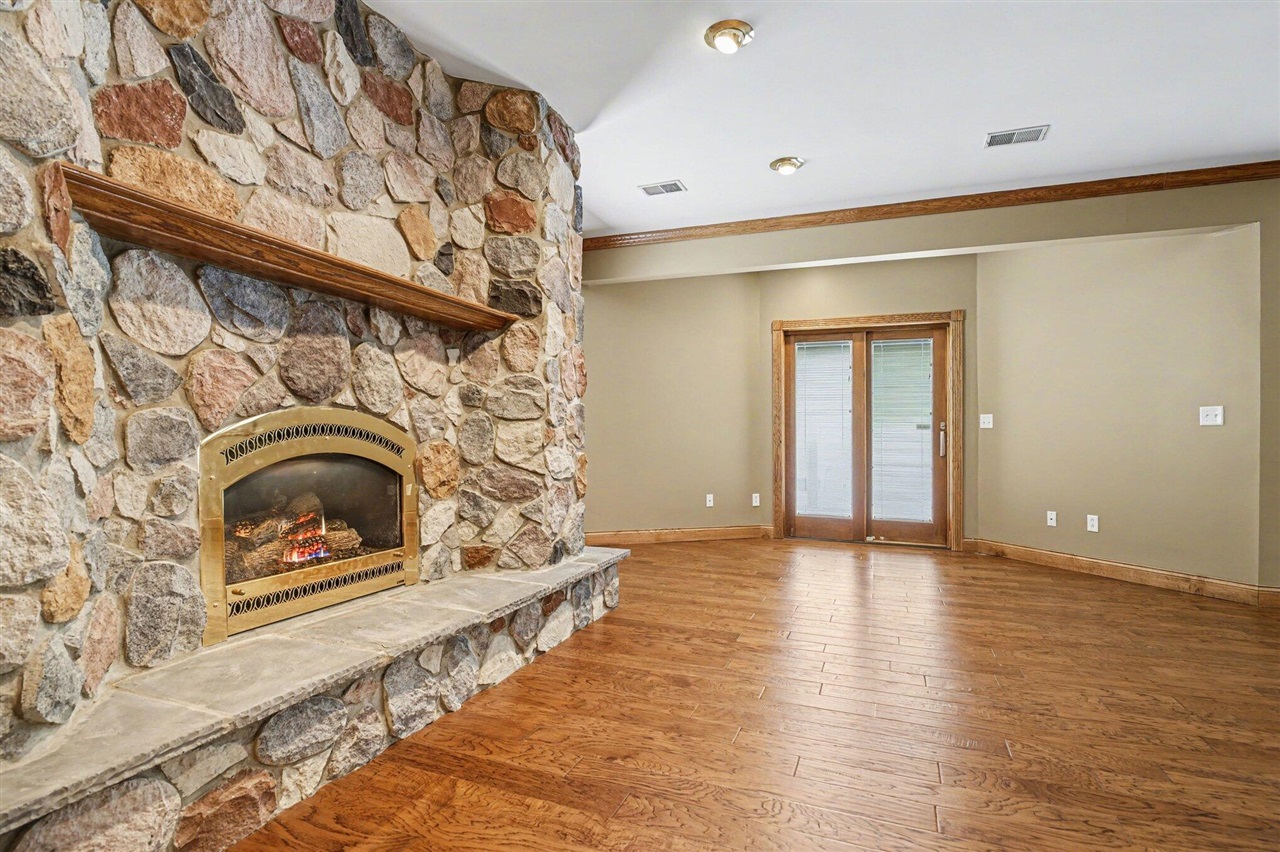 65650 Dailey Road Property Photo 17