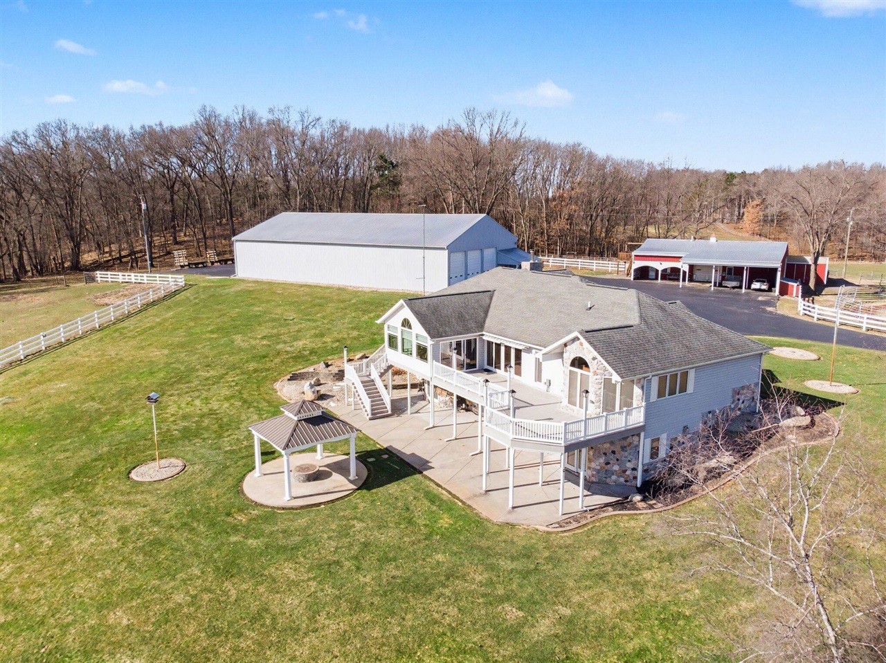 65650 Dailey Road Property Photo 65