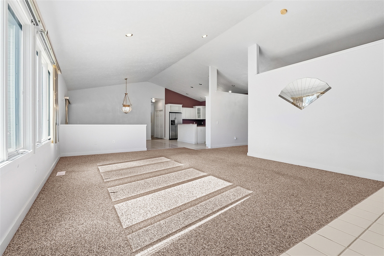 7625 Timberview Avenue Property Photo 7