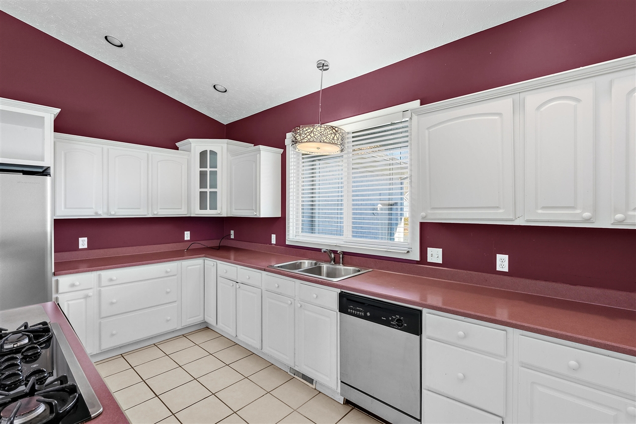 7625 Timberview Avenue Property Photo 15