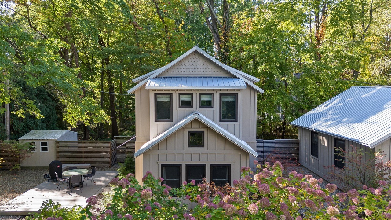10222 Town Line Road Property Photo 46