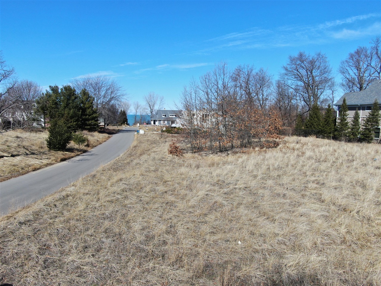 52101 Main Drive Property Photo 5