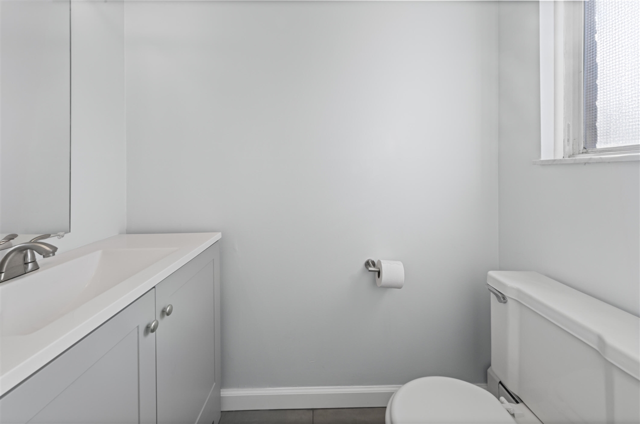 5955 Alan Drive Property Photo 14