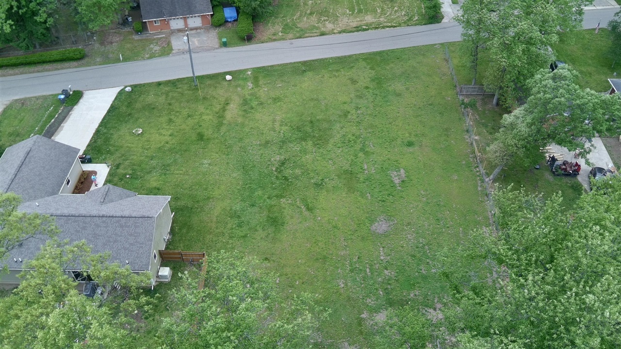 Lakeview Drive Property Photo 3