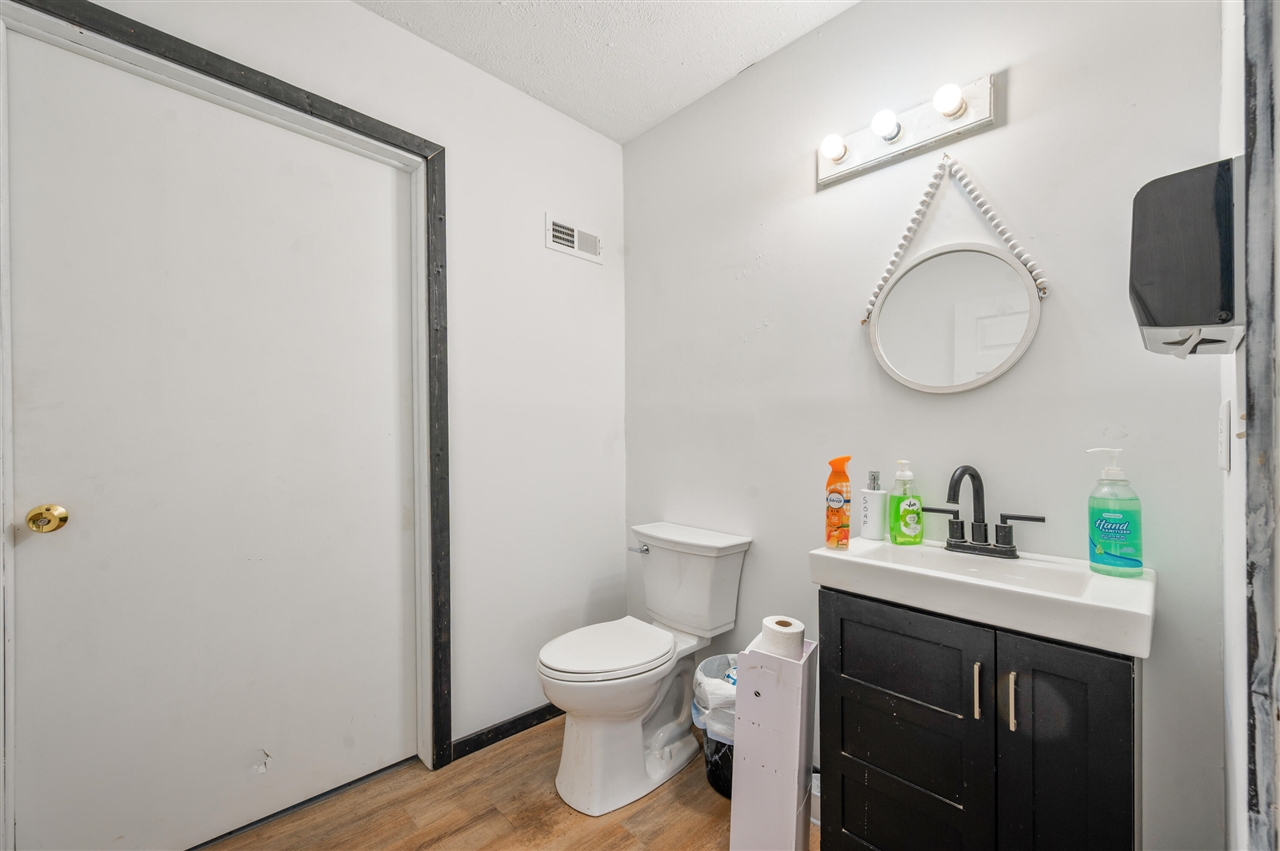 18470 195th Avenue Property Photo 10