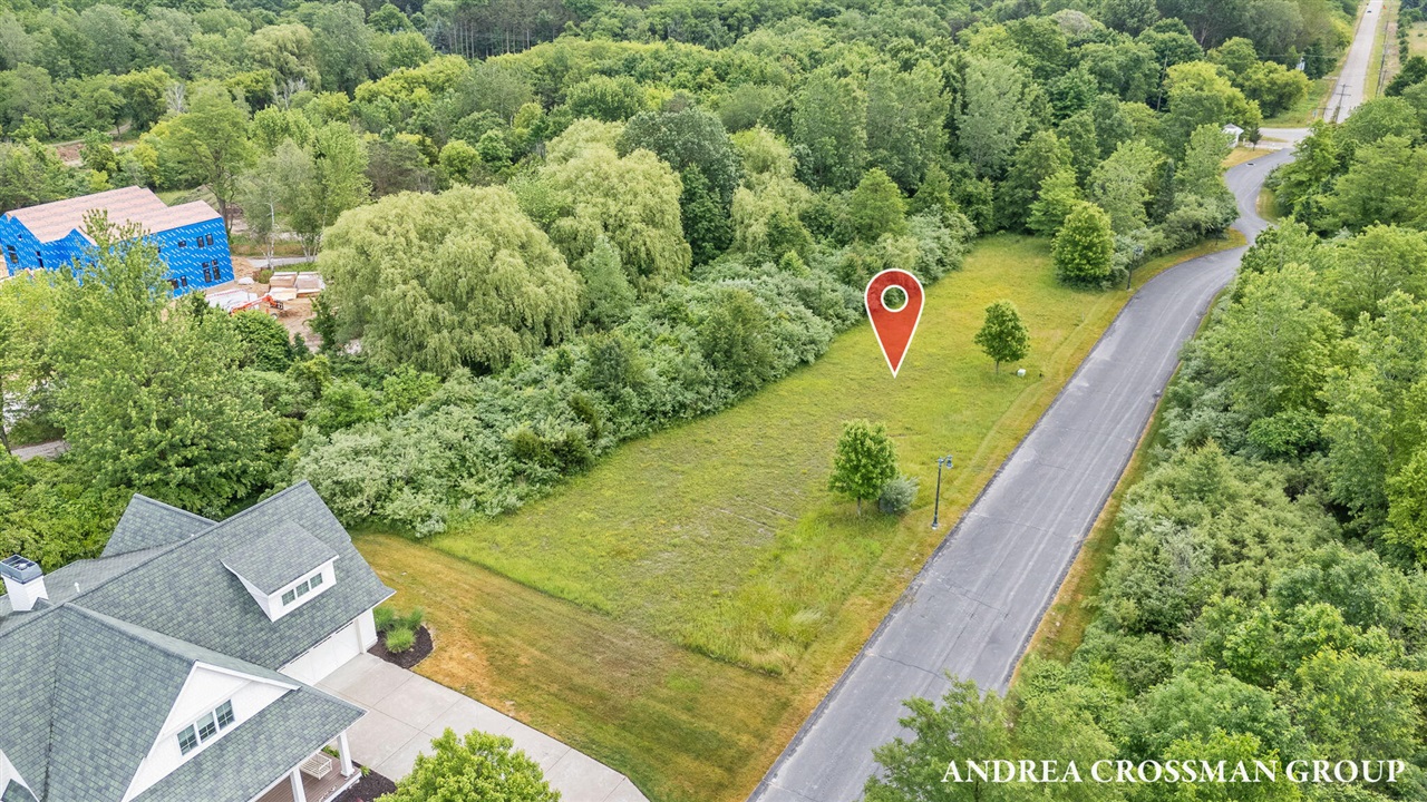 688 Waters Edge Drive Property Photo 35