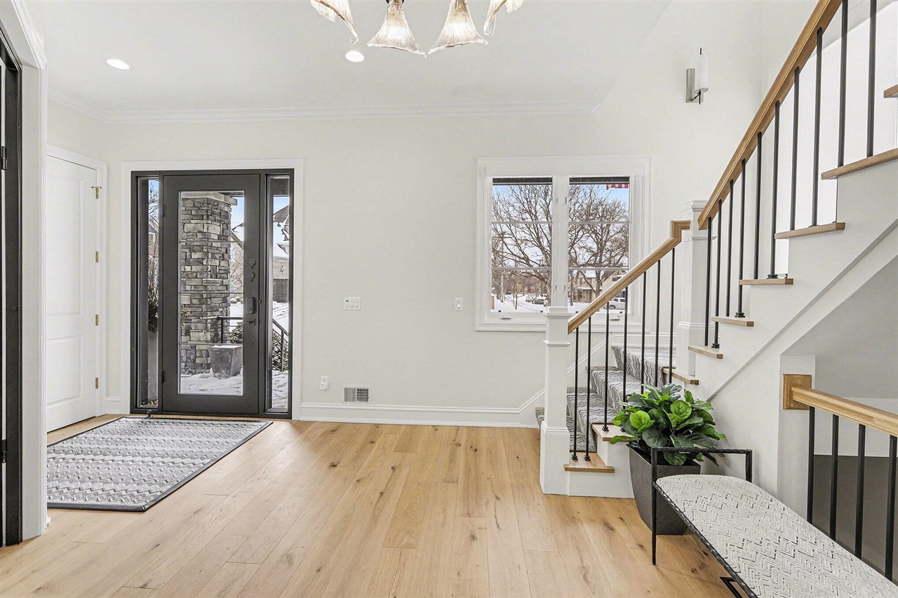 484 Park Street Property Photo 15
