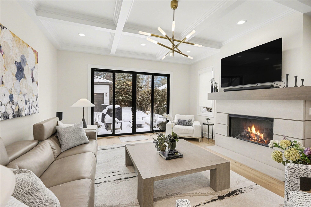 484 Park Street Property Photo 24