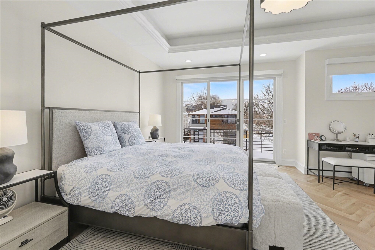484 Park Street Property Photo 62
