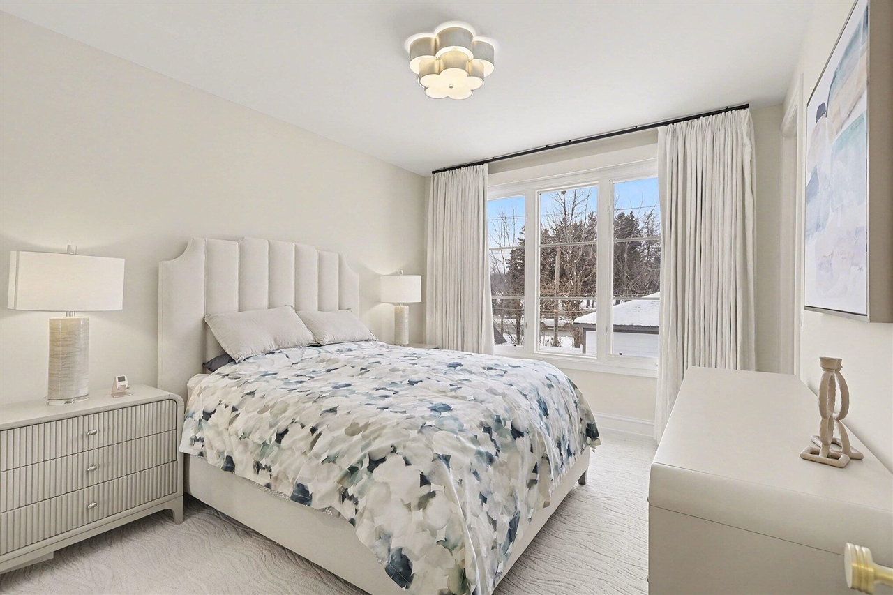484 Park Street Property Photo 70