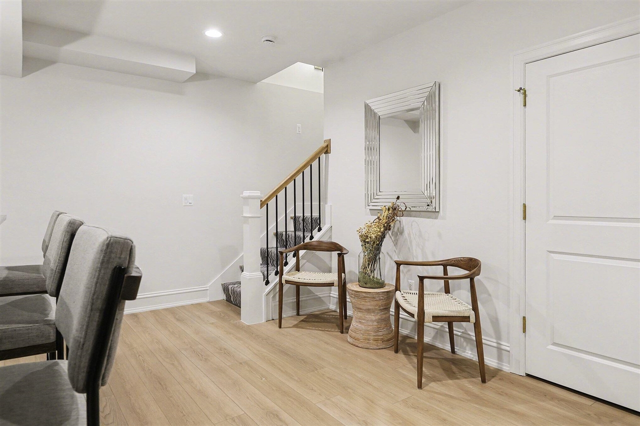 484 Park Street Property Photo 76