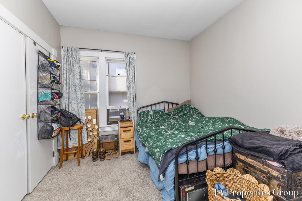 921 Fairmount Street Property Photo 22