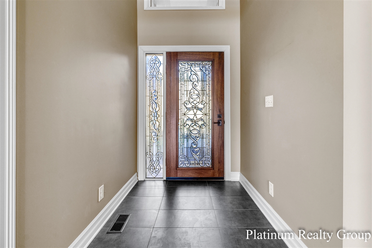 15762 Prospect Point Drive Property Photo 8