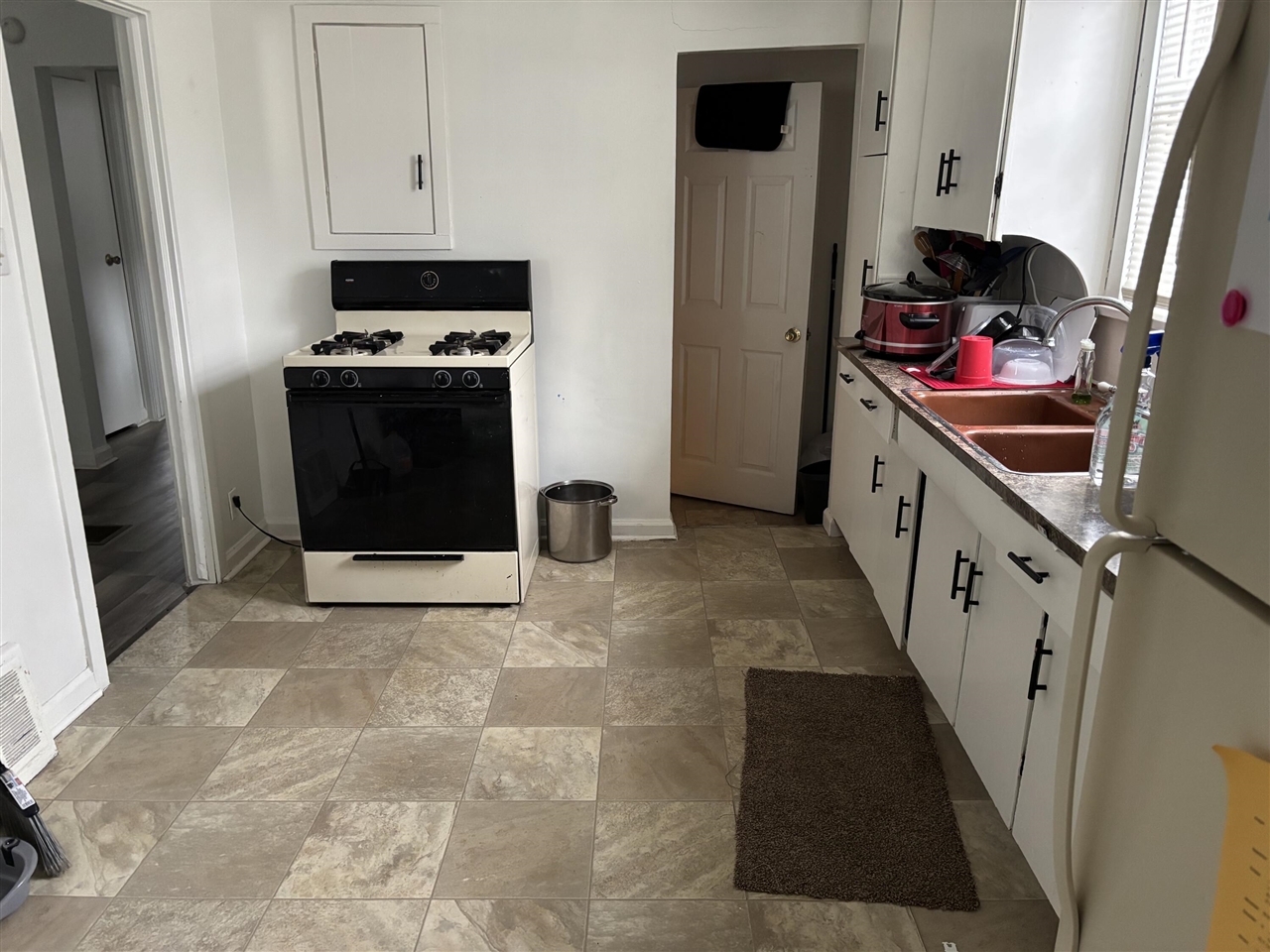 805 Michigan Avenue Property Photo 5