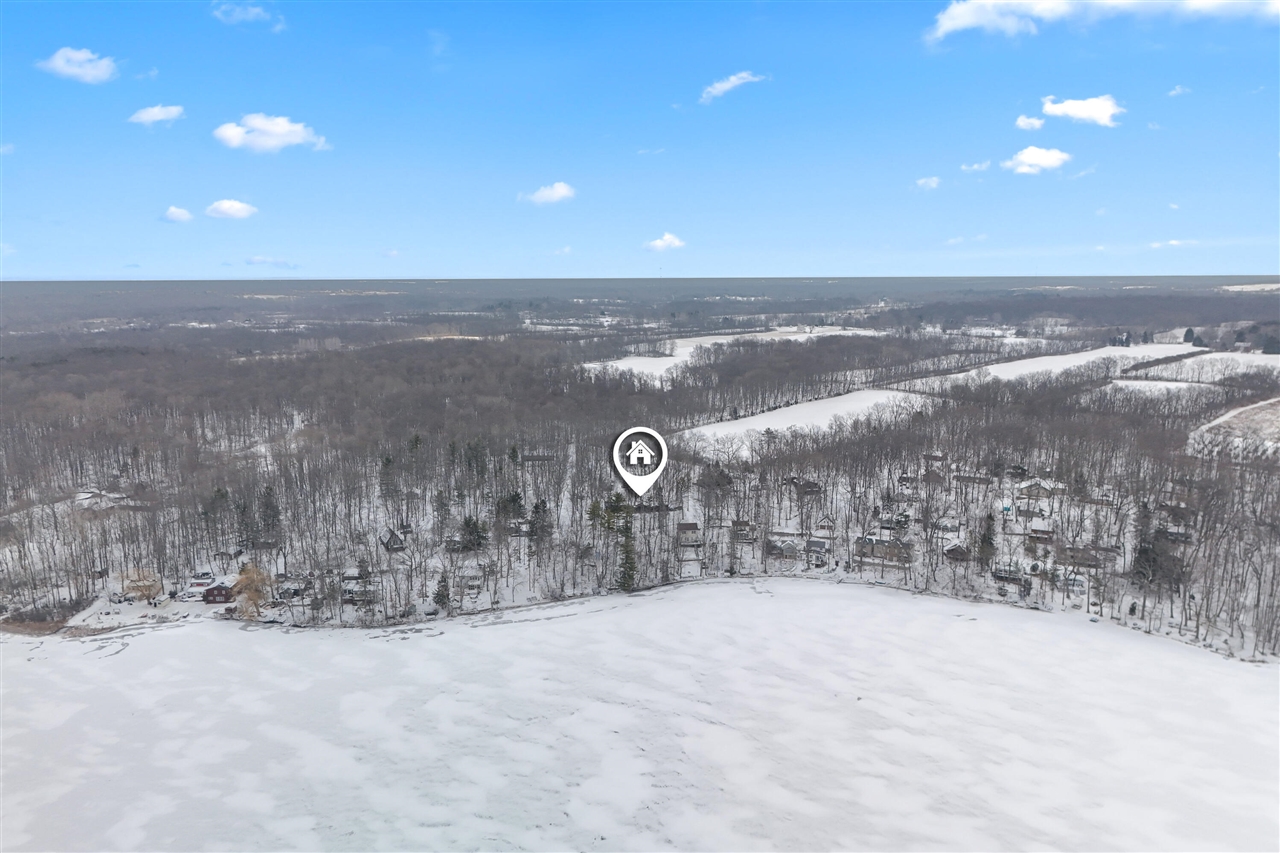 3671 Wildwood Court Property Photo 10