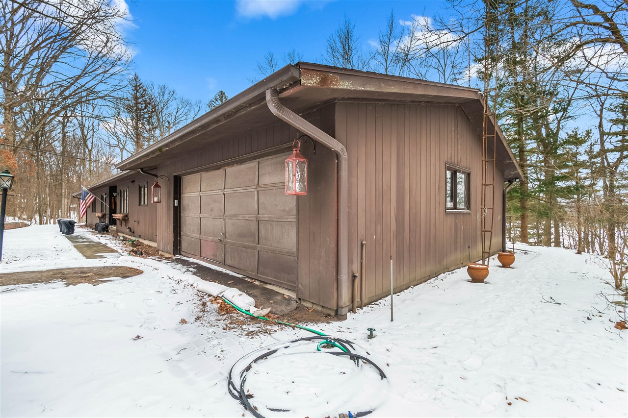 3671 Wildwood Court Property Photo 19