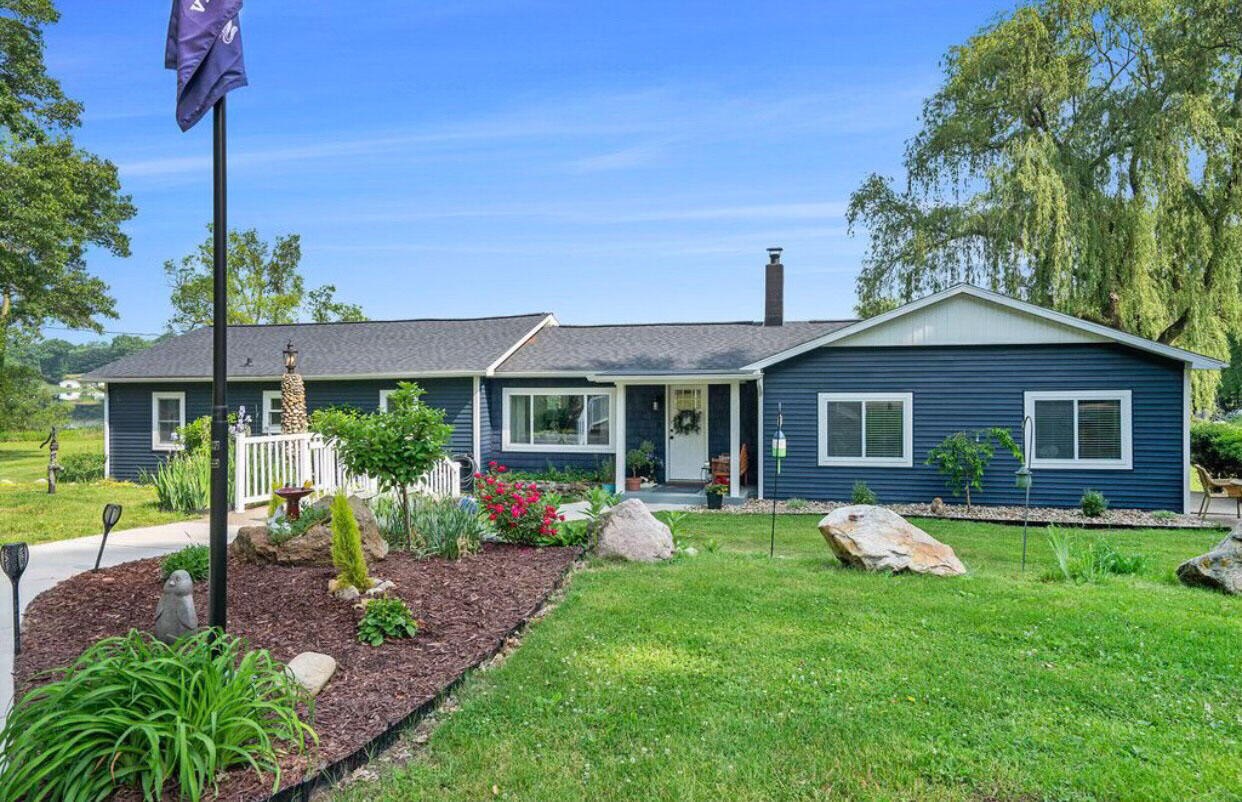 30994 Us-12 Property Photo 1