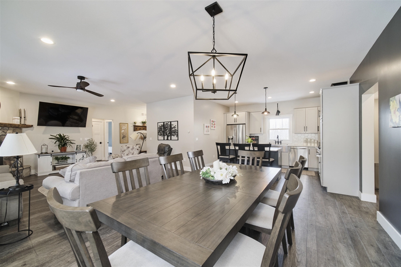 10201 Opal Ridge Drive Property Photo 18