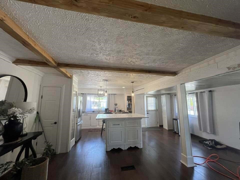 333 E Lakewood Boulevard Property Photo 7