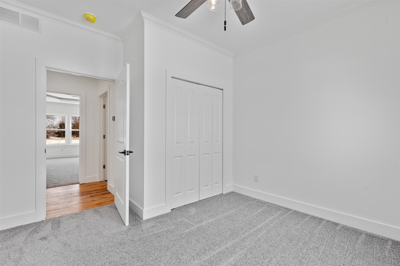 4909 Schmitz Court Property Photo 24