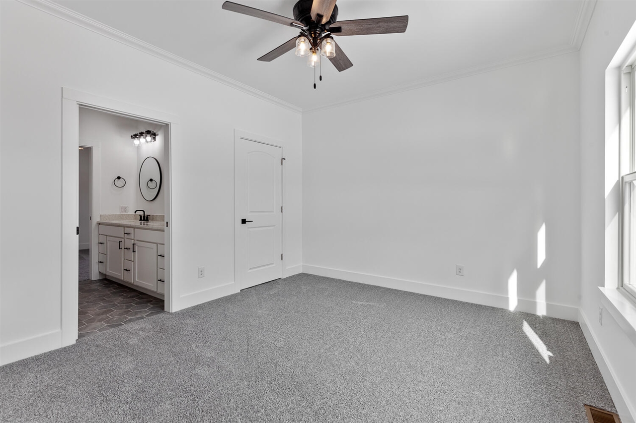 4909 Schmitz Court Property Photo 28