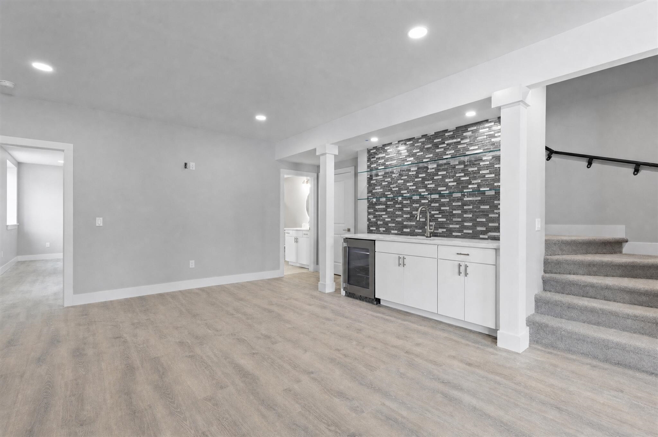 4823 Thompson Heights Drive Property Photo 30