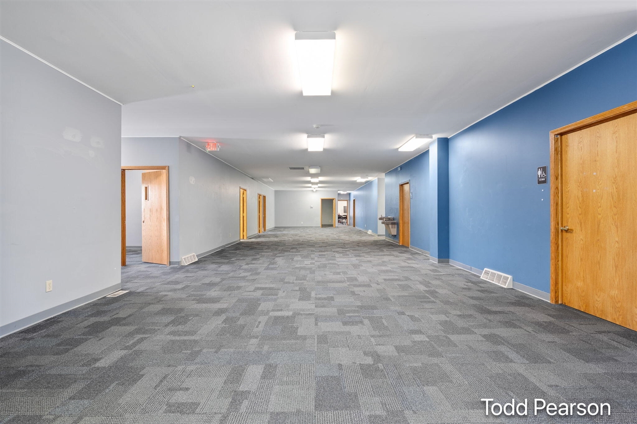 4211 Division Avenue Property Photo 11