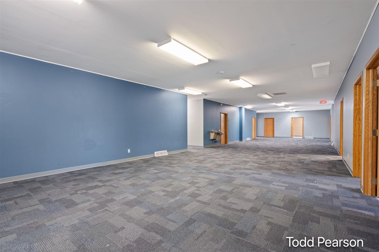 4211 Division Avenue Property Photo 12