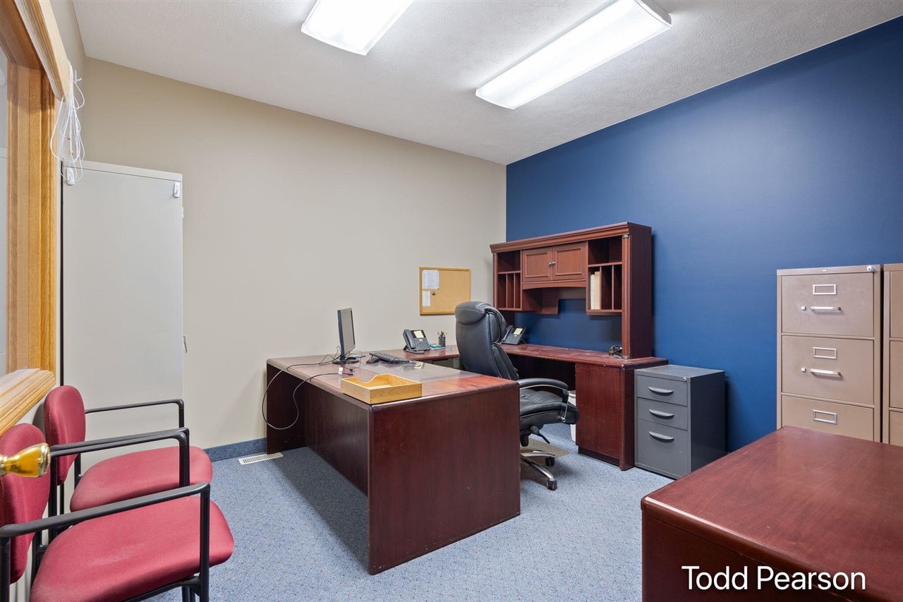 4211 Division Avenue Property Photo 46