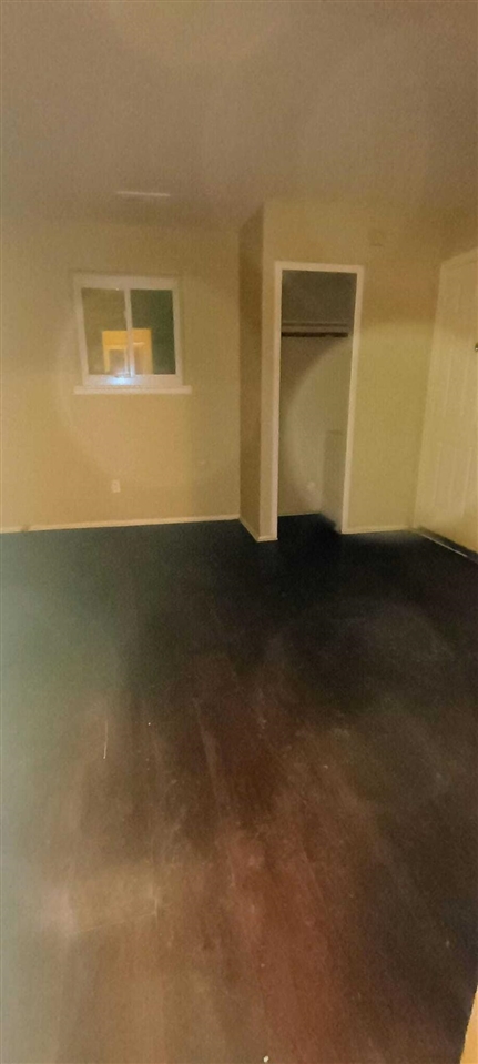6121 Plainview Avenue Property Photo 5