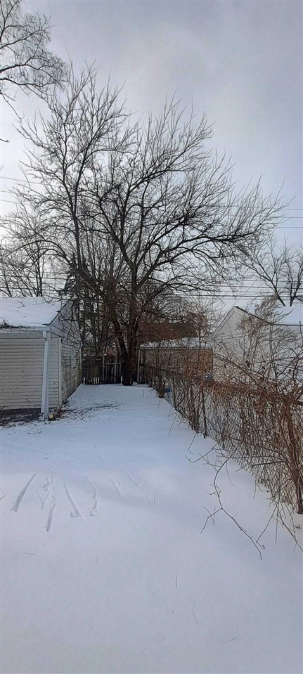 6121 Plainview Avenue Property Photo 22
