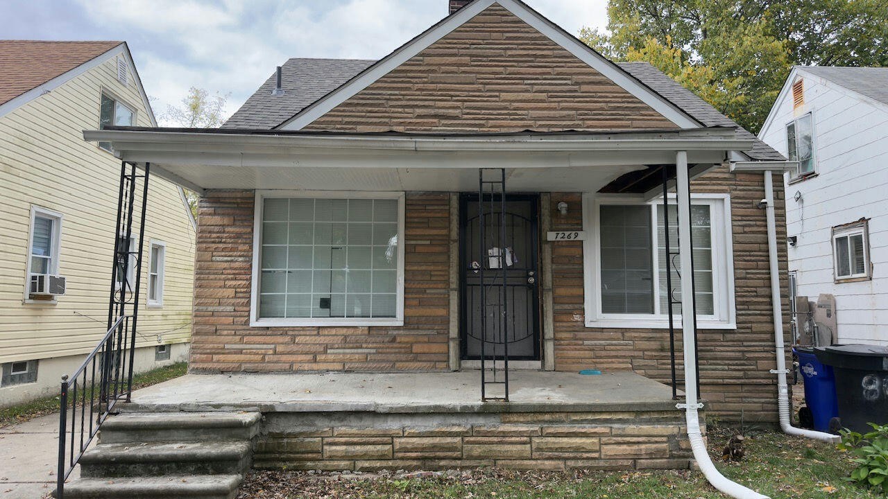 7269 Minock Street Property Photo 1