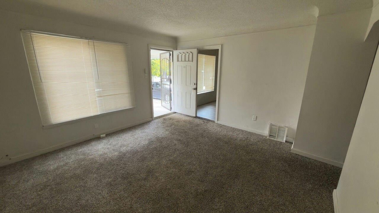 7269 Minock Street Property Photo 5