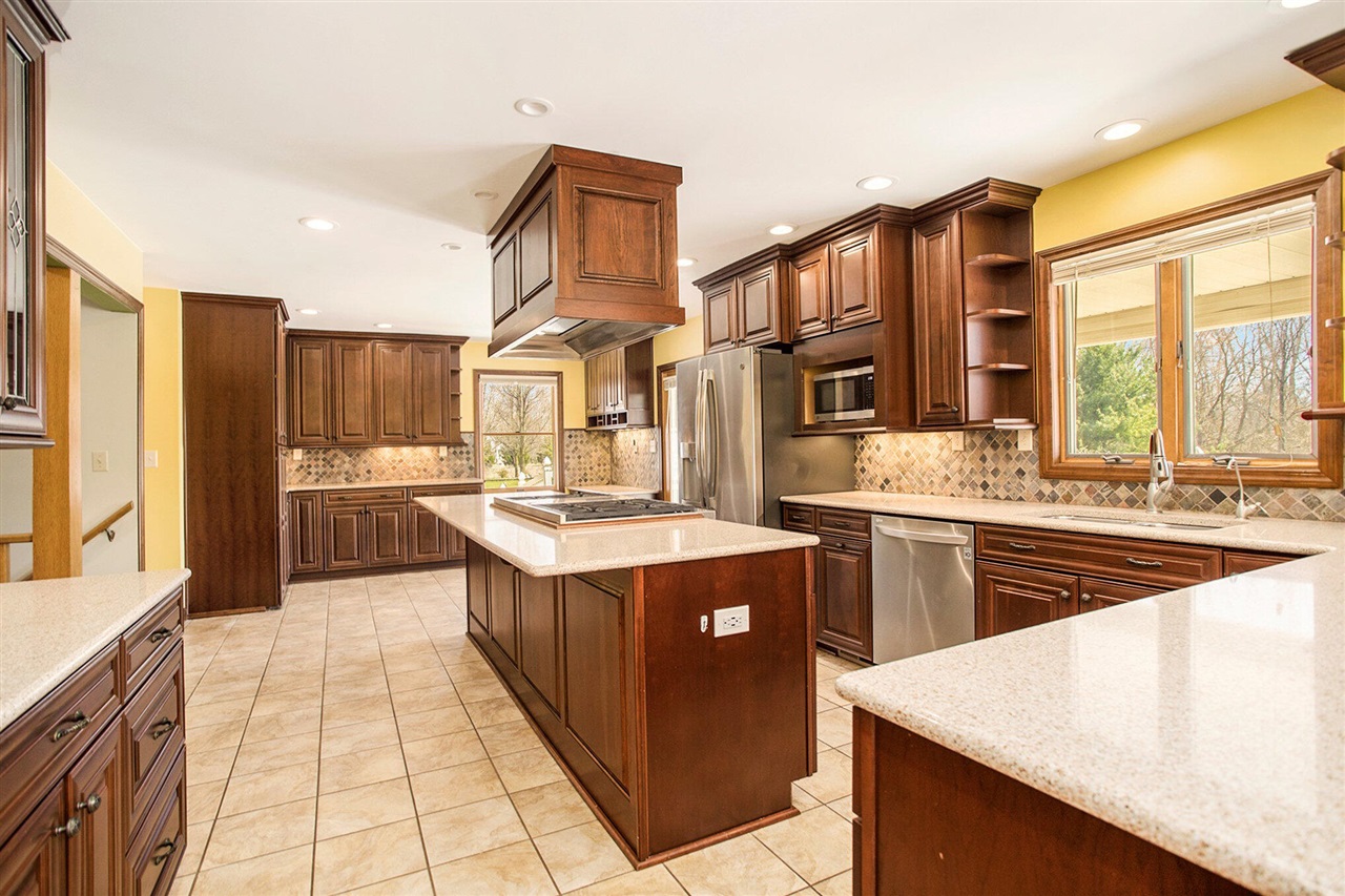 219 Adolph Shores Drive Property Photo 8