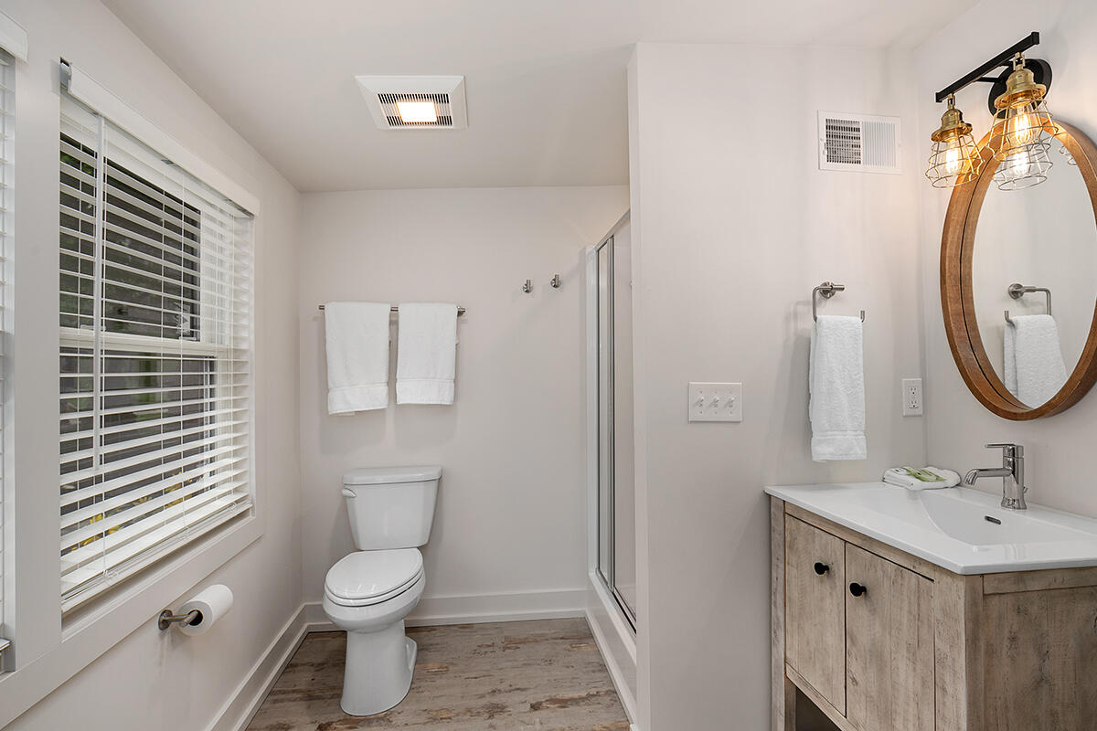 748 Holland Street Property Photo 49