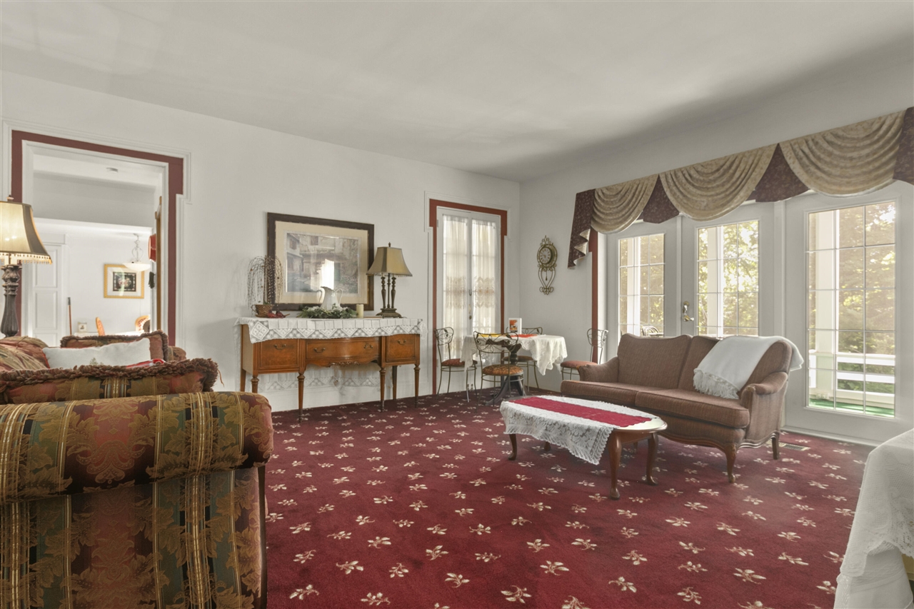 1532 34th Street Property Photo 15