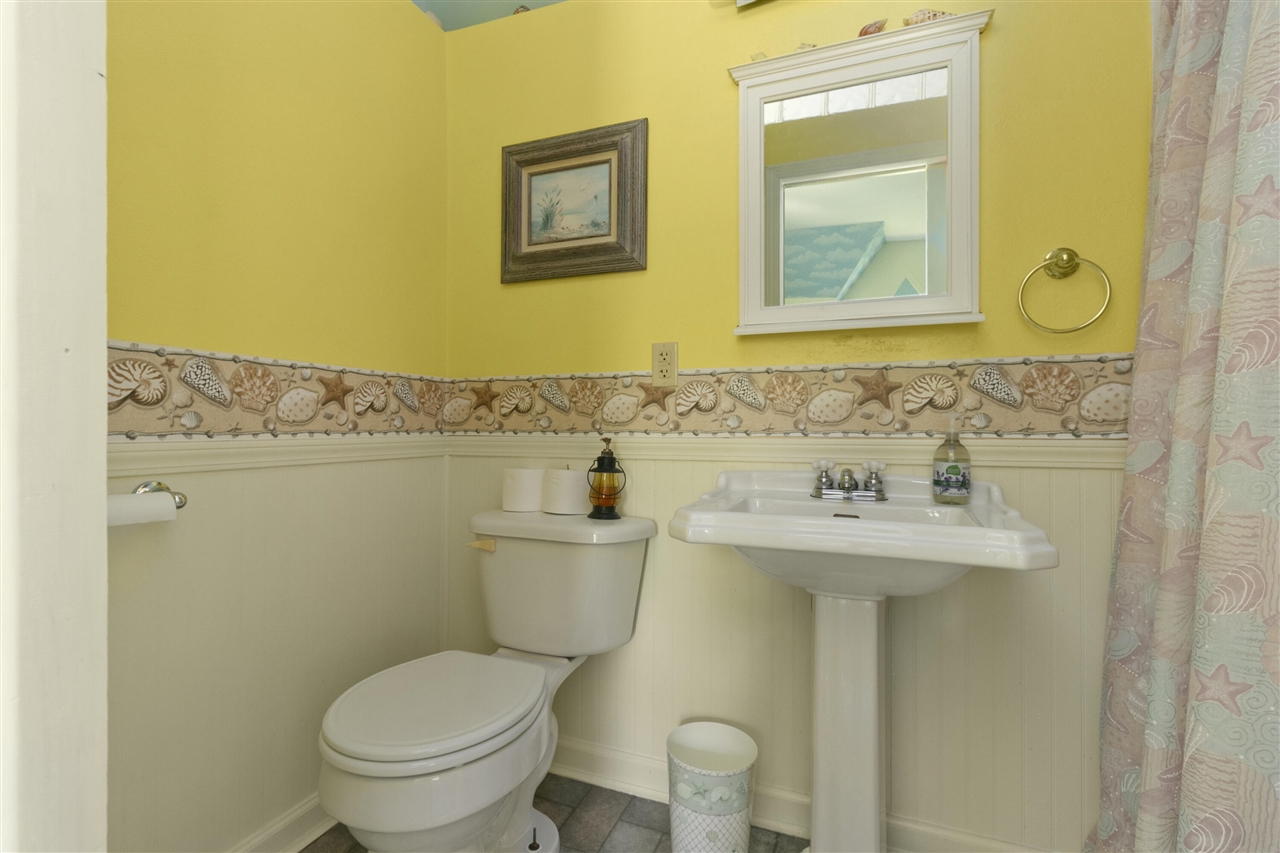 1532 34th Street Property Photo 27
