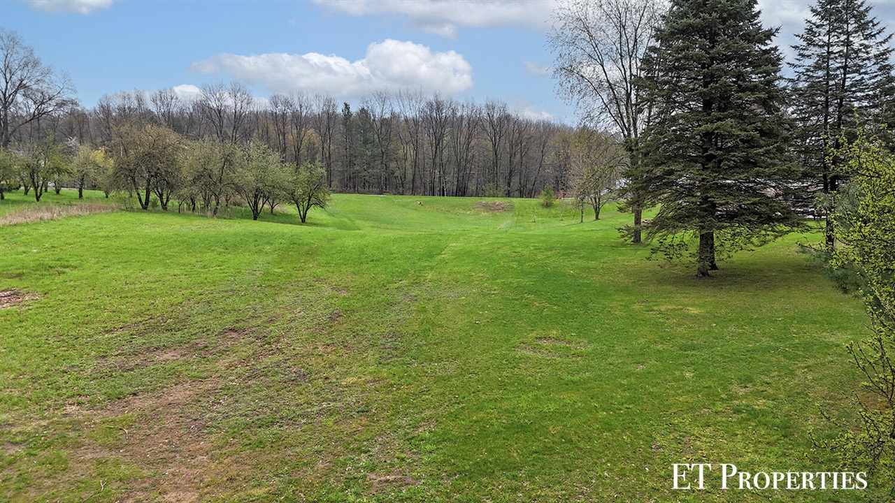 14255 Myers Lake Avenue Property Photo 9