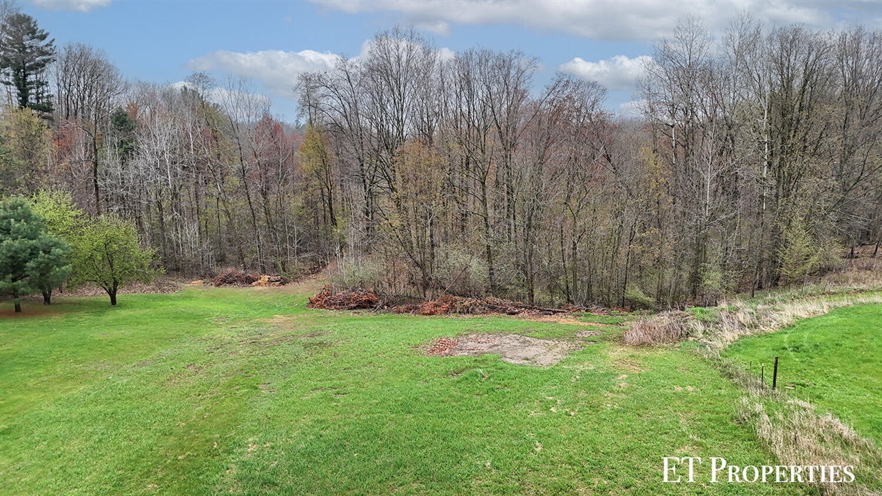 14255 Myers Lake Avenue Property Photo 10