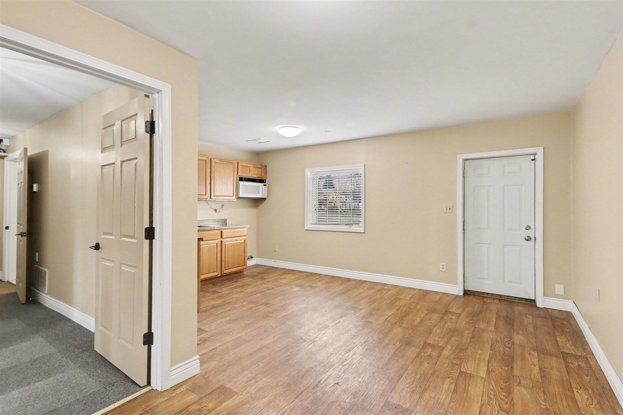 207 Exchange Street Property Photo 14