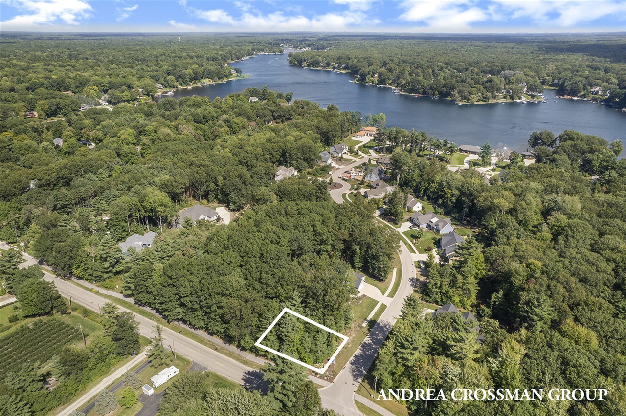 16179 Coventry Lane Property Photo 1