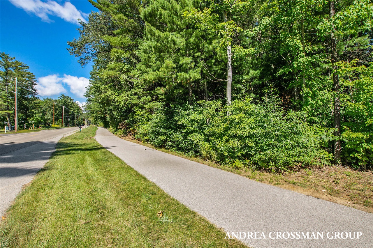 16179 Coventry Lane Property Photo 10