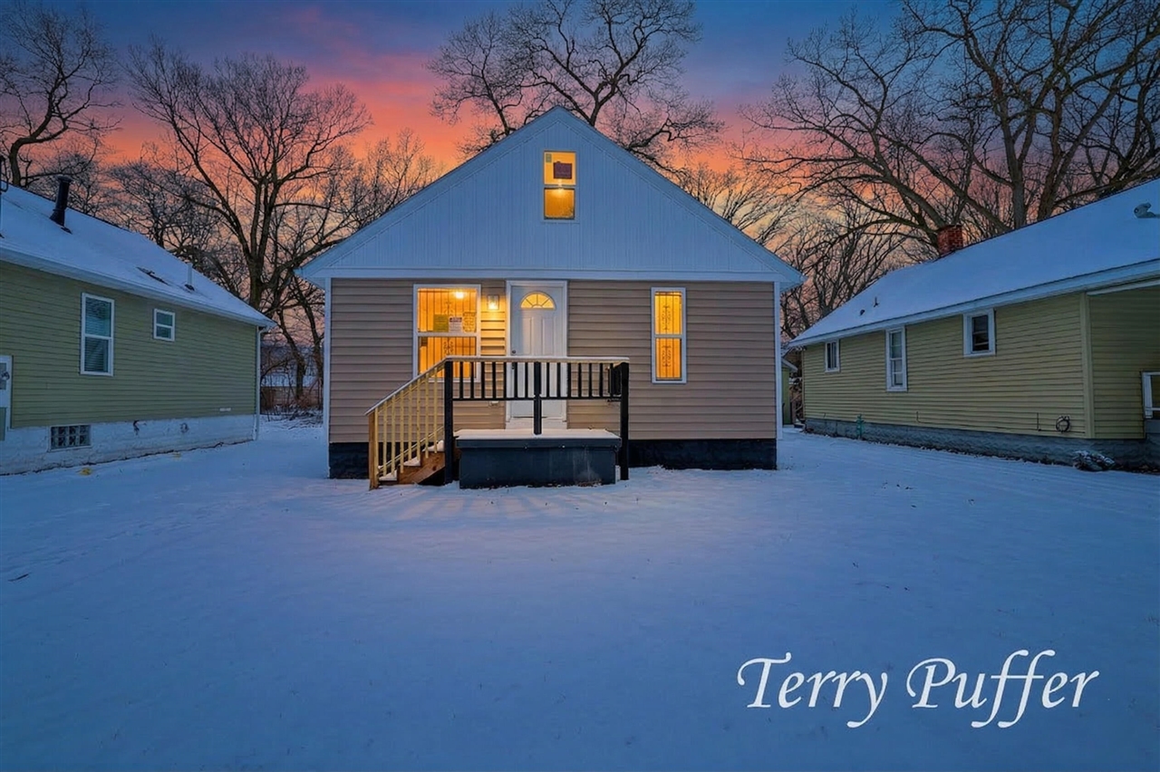 3025 Waalkes Street Property Photo 1