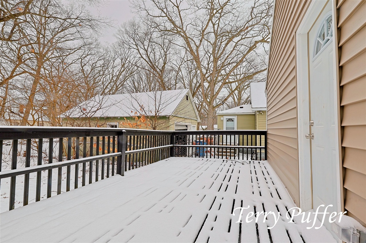 3025 Waalkes Street Property Photo 3