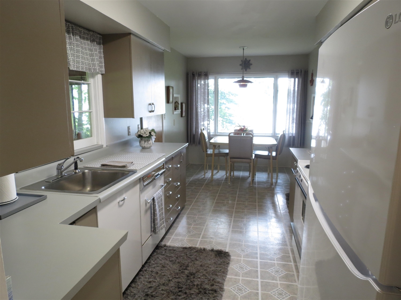 890 White Lake Road Property Photo 18