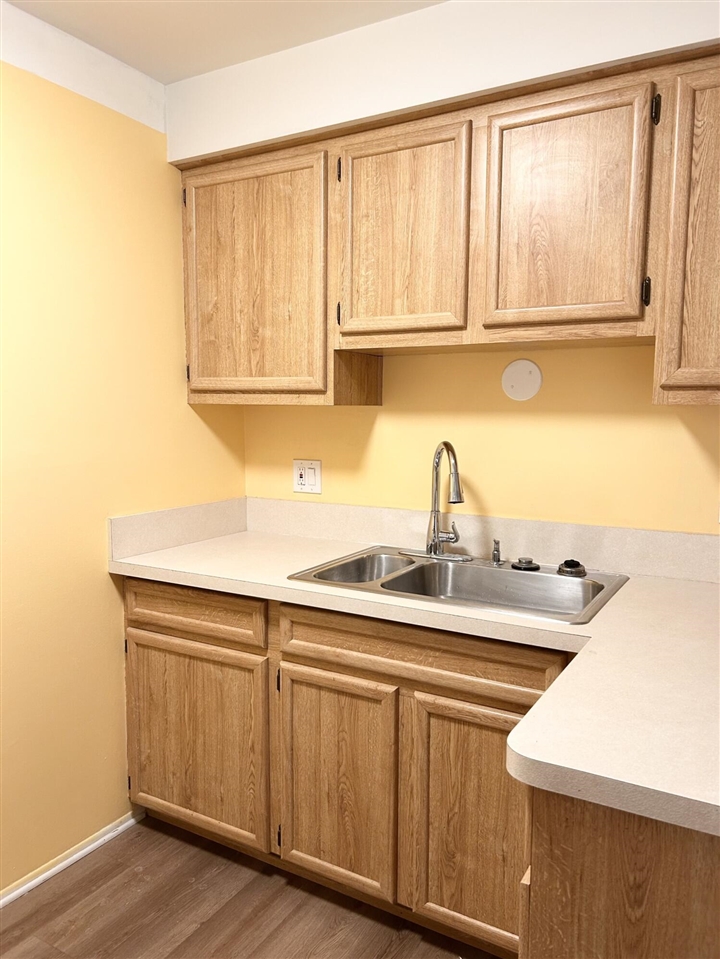 22039 E 11 Mile Road Property Photo 11