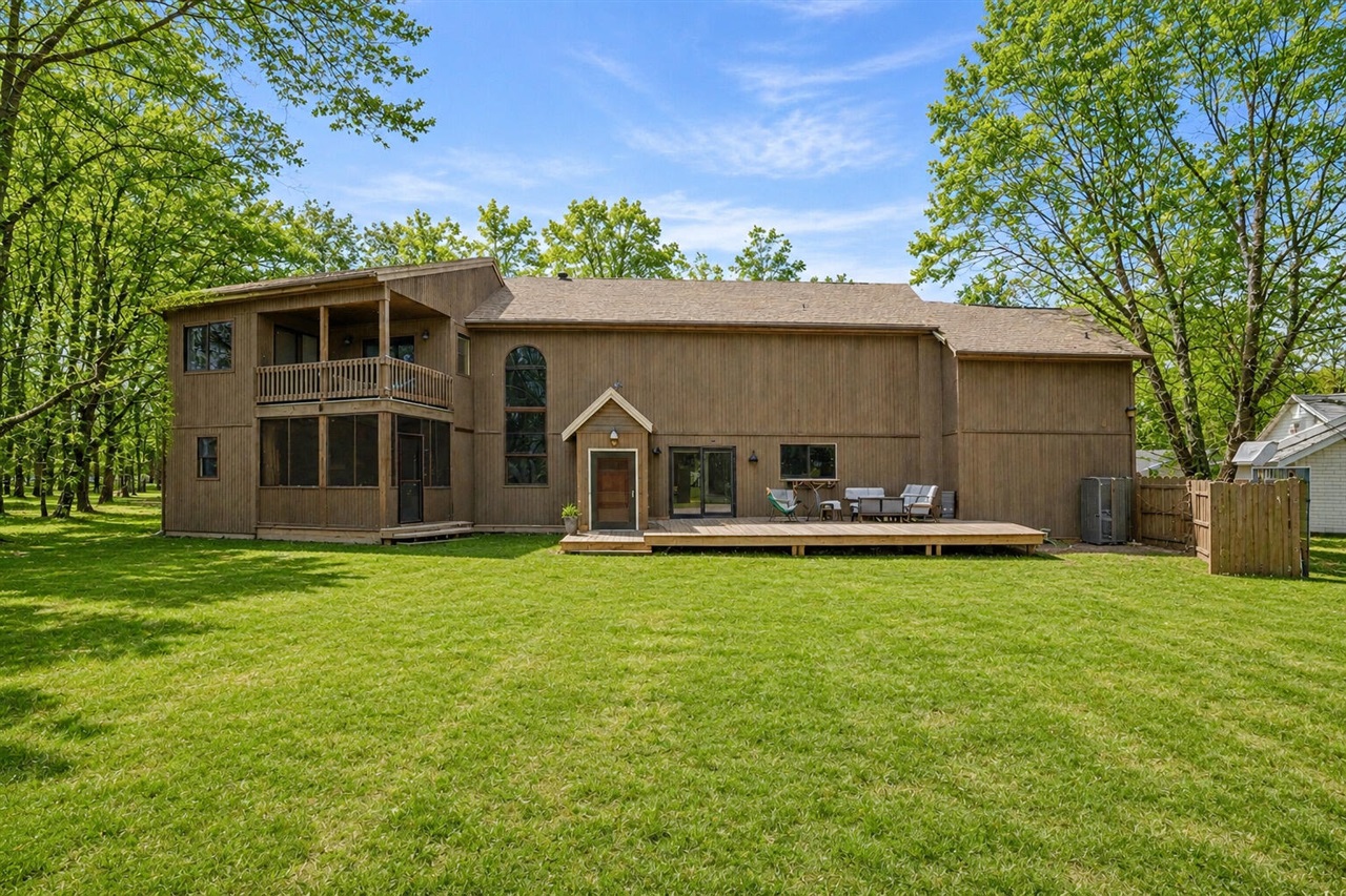 903 Cram Lane Property Photo 37