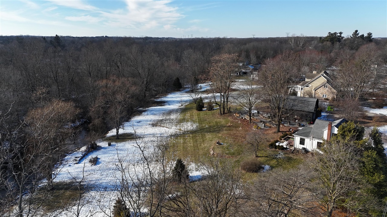 7525 Huron River Drive Property Photo 4