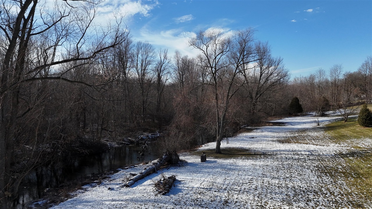 7525 Huron River Drive Property Photo 6