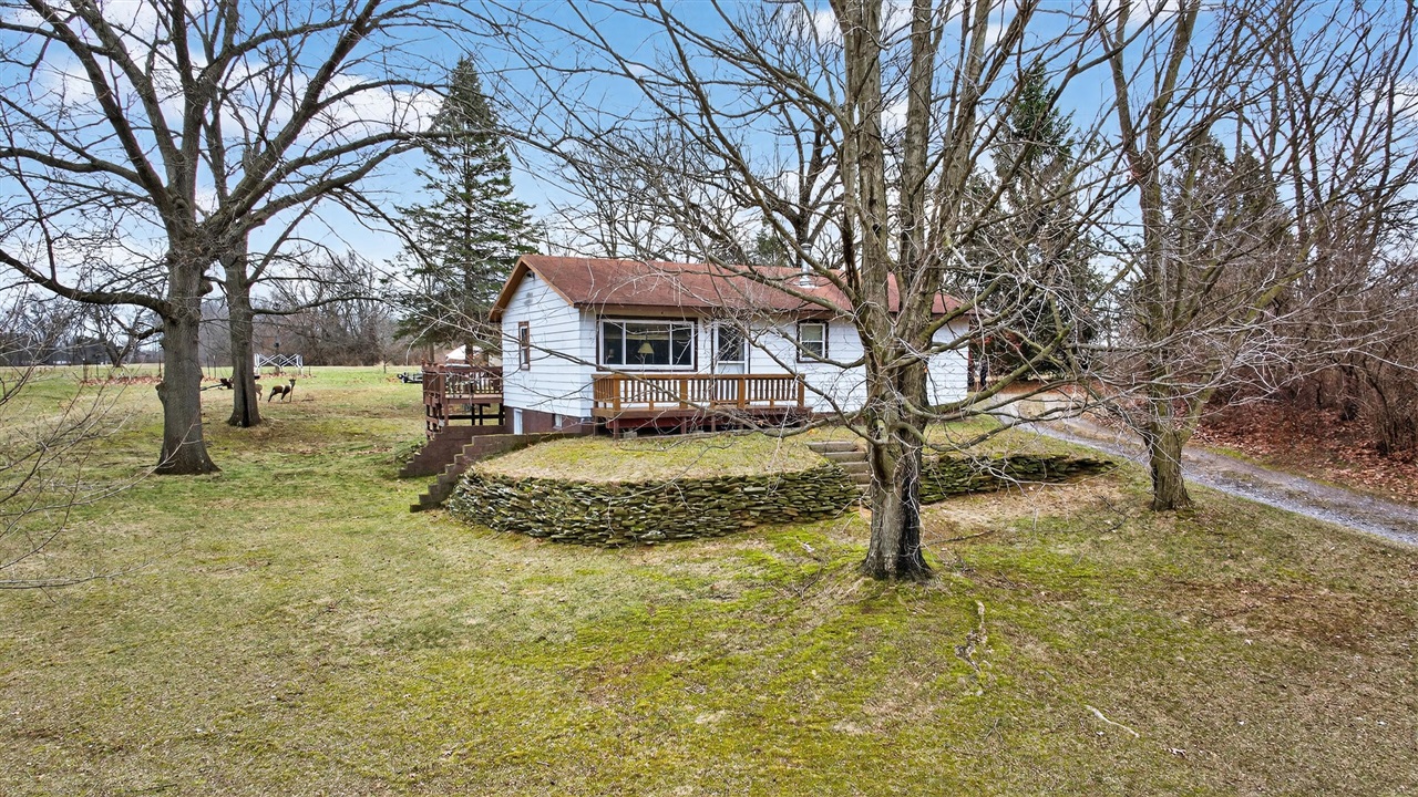 3461 Burkhart Road Property Photo 5